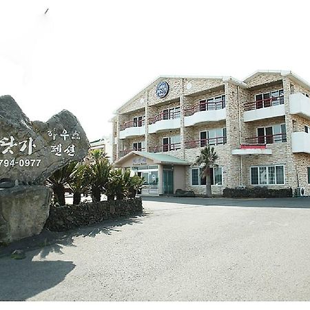 Seaside House Pension Seogwipo Extérieur photo
