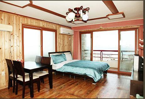 Seaside House Pension Seogwipo Chambre photo